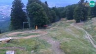 Archived image Webcam Maribor: Beginner Slope at Hotel Bellevue 06:00