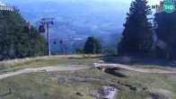 Archived image Webcam Maribor: Beginner Slope at Hotel Bellevue 02:00