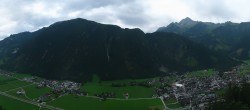 Archiv Foto Webcam Mayrhofen: Ausblick Gasthof Zimmereben 06:00