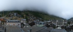 Archiv Foto Webcam Zermatt: Panoramablick auf das Dorf 07:00