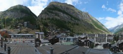 Archiv Foto Webcam Zermatt: Panoramablick auf das Dorf 13:00