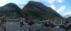 Archiv Foto Webcam Zermatt: Panoramablick auf das Dorf 17:00