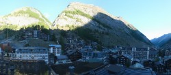 Archived image Webcam Zermatt - Grand Hotel Zermatterhof 07:00