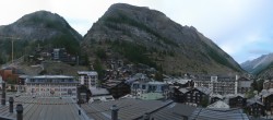 Archiv Foto Webcam Zermatt: Panoramablick auf das Dorf 17:00