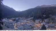 Archived image Webcam Santa Caterina Valfurva - Base Area Paradiso 06:00