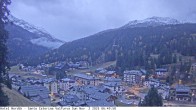 Archived image Webcam Santa Caterina Valfurva - Base Area Paradiso 05:00