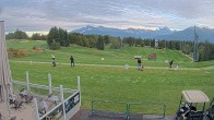 Archiv Foto Webcam Crans Montana: Skischule 19:00