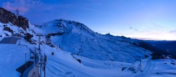 Archiv Foto Webcam Crans Montana: Bergstation Les Violettes 05:00
