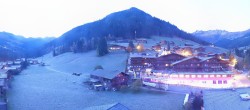 Archived image Webcam Alpbach - Galtenberg ski lift 06:00