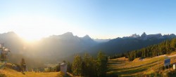 Archived image Webcam Cortina d&#39;Ampezzo - Top Station Duca d&#39;Aosta 05:00