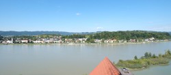 Archived image Webcam Aschach - Hotel Faustschlössl 09:00