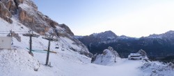 Archived image Webcam Cortina d&#39;Ampezzo - Top Station Pomedes 13:00