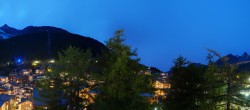 Archiv Foto Webcam Saas Fee: Dorf 19:00