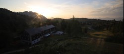 Archived image Webcam Tauplitz - Haus Alpin at the Lawinenstein chairlift 05:00
