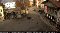 Archiv Foto Webcam St. Johann in Tirol: Hauptplatz 13:00