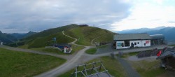 Archived image Webcam Wildkogel-Arena: Top station Wildkogel gondola 05:00