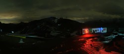 Archived image Webcam Wildkogel-Arena: Top station Wildkogel gondola 19:00