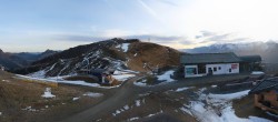 Archived image Webcam Wildkogel-Arena: Top station Wildkogel gondola 02:00