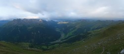 Archiv Foto Webcam Mayrhofen: Bergstation 150er Tux 05:00