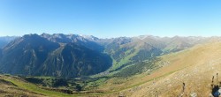 Archived image Webcam Mayrhofen - Top station 150er Tux 08:00
