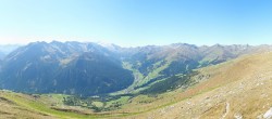 Archived image Webcam Mayrhofen - Top station 150er Tux 11:00