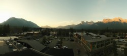 Archiv Foto Webcam Canmore - Blick über die Stadt 04:00