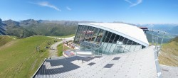 Archived image Webcam Axamer Lizum: Hoadl-Haus und Top station Olympiabahn 09:00