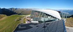 Archived image Webcam Axamer Lizum: Hoadl-Haus und Top station Olympiabahn 07:00