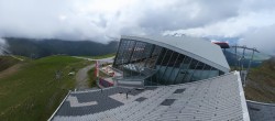 Archiv Foto Webcam Axamer Lizum: Hoadl-Haus und Bergstation Olympiabahn 15:00