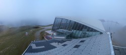 Archived image Webcam Axamer Lizum: Hoadl-Haus und Top station Olympiabahn 07:00