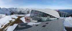 Archiv Foto Webcam Axamer Lizum: Hoadl-Haus und Bergstation Olympiabahn 07:00