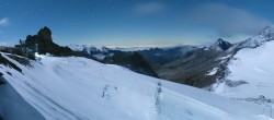 Archived image Webcam Hintertux Glacier - Top station Gefrorene Wand 03:00