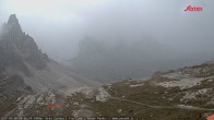 Archived image Webcam Dolomites: Mountain Hut Antonio Locatelli 08:00