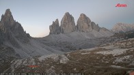 Archiv Foto Webcam Dreizinnenhütte Südtirol: Blick auf die 3 Zinnen 05:00