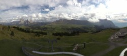 Archived image Webcam Panorama of the Alpe di Siusi from the Puflatsch mountain station 15:00