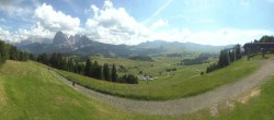 Archived image Webcam View over Alpe di Siusi - Mezdi mountain station 13:00