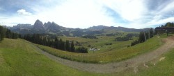 Archiv Foto Webcam Seiser Alm: Panoramablick Mezdi Bergstation 11:00
