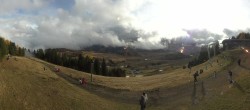 Archiv Foto Webcam Seiser Alm: Panoramablick Mezdi Bergstation 13:00