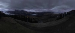 Archived image Webcam View over Alpe di Siusi - Mezdi mountain station 05:00