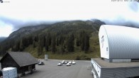 Archived image Webcam Glacier 3000: Col du Pillon Base station 07:00