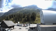 Archived image Webcam Glacier 3000: Col du Pillon Base station 13:00