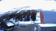 Archived image Webcam Glacier 3000: Col du Pillon Base station 09:00