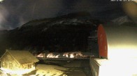 Archived image Webcam Glacier 3000: Col du Pillon Base station 17:00