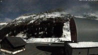 Archived image Webcam Glacier 3000: Col du Pillon Base station 03:00