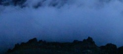 Archiv Foto Webcam Glacier 3000: Schwarze Piste Black Wall 05:00