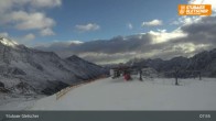 Archived image Webcam Stubai Glacier: Top Station Murmele 07:00