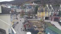 Archiv Foto Webcam Tremblant: Place des Voyageurs 08:00