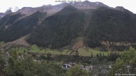Archiv Foto Webcam Lötschental: Blick von Wiler aufs Bietschhorn 17:00