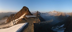 Archiv Foto Webcam Sölden: Bergstation Tiefenbachgletscher 05:00