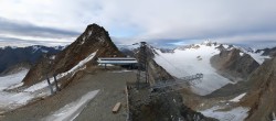 Archiv Foto Webcam Sölden: Bergstation Tiefenbachgletscher 07:00